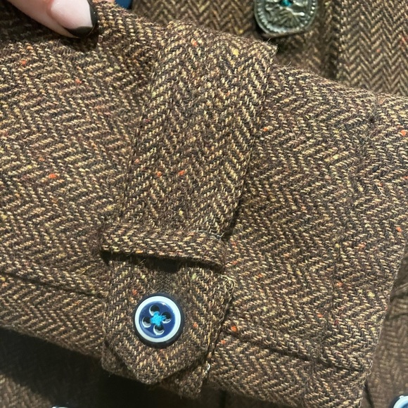 Trovata Trench Coat - Picture 4 of 6